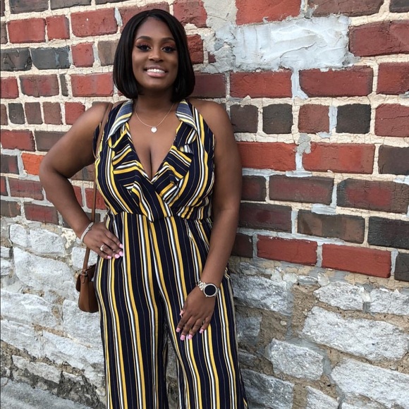 Fashion Nova Pants - Corine Wide Leg Jumpsuit - Navy/Yellow